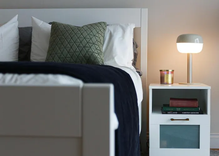 The Hive - Luxury Ensuite - Full Privacy As Only On The Floor!