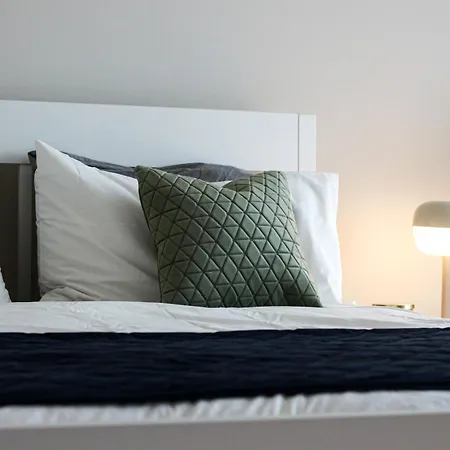 Accommodatie bij particulieren The Hive - Luxury Ensuite - Full Privacy As Only On The Floor!