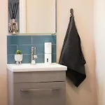 The Hive - Luxury Ensuite - Full Privacy As Only On The Floor! Alloggio in famiglia Dublino