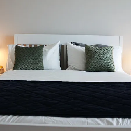 The Hive - Luxury Ensuite - Full Privacy As Only On The Floor! *