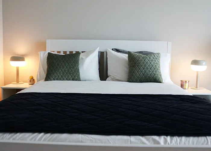 The Hive - Luxury Ensuite - Full Privacy As Only On The Floor! *