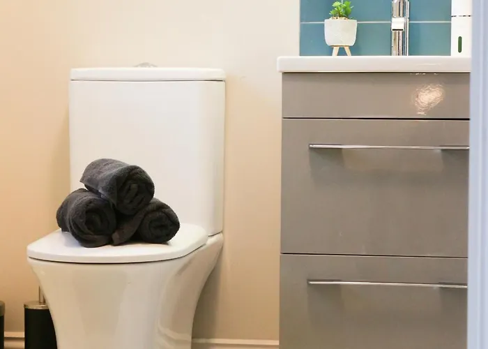 The Hive - Luxury Ensuite - Full Privacy As Only On The Floor! Dublin