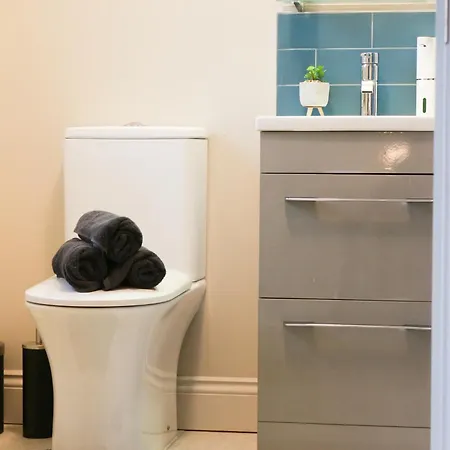 The Hive - Luxury Ensuite - Full Privacy As Only On The Floor! Dublin