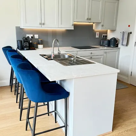 Privatunterkunft The Hive - Luxury Ensuite - Full Privacy As Only On The Floor! *
