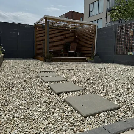 The Hive - Luxury Ensuite - Full Privacy As Only On The Floor!