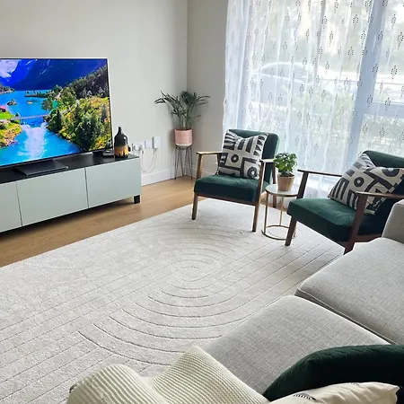 Δωμάτια σε οικογενειακή κατοικία The Hive - Luxury Ensuite - Full Privacy As Only On The Floor! Δουβλίνο